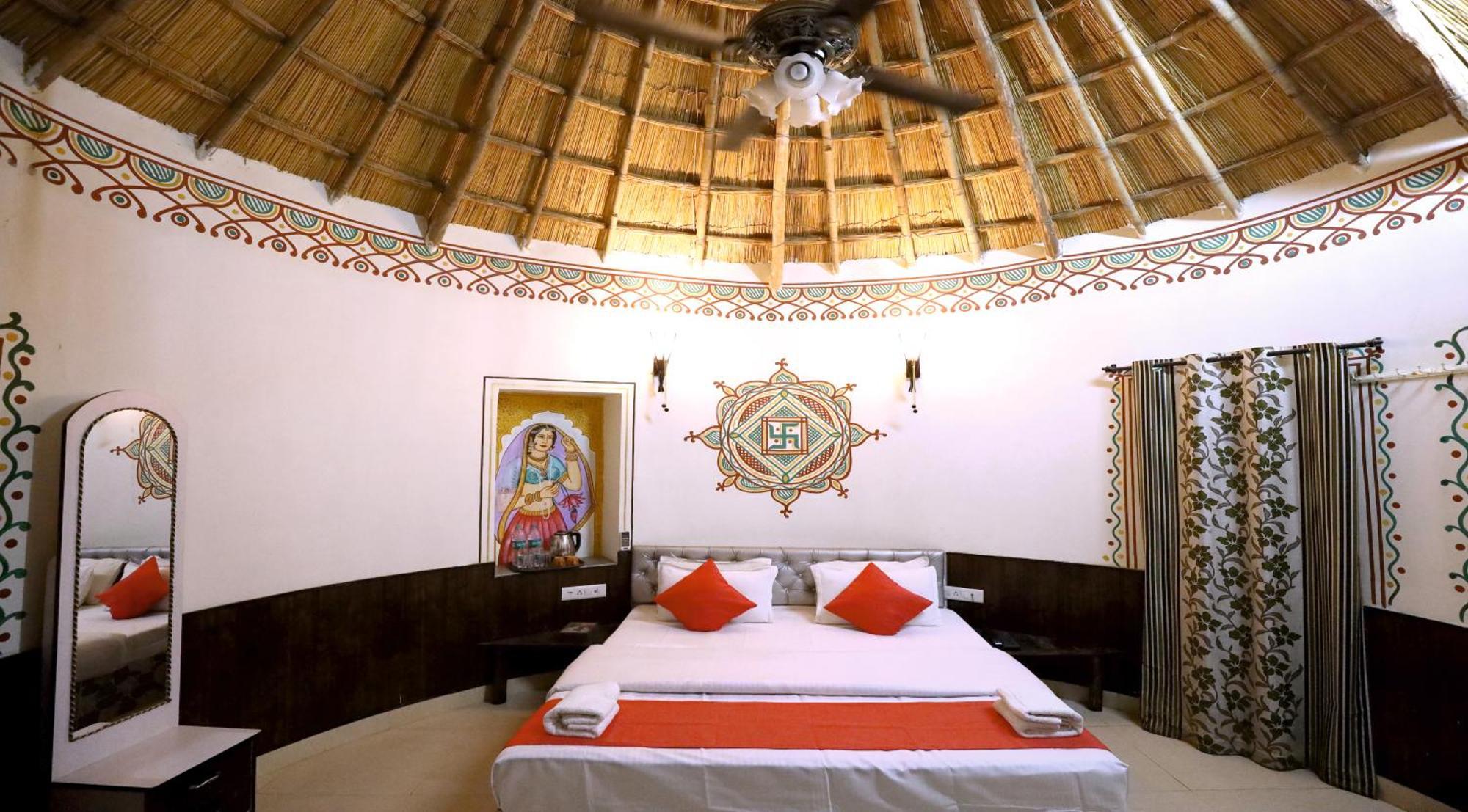 Hotel Vijayvargiya Dhani ビーカーネール エクステリア 写真